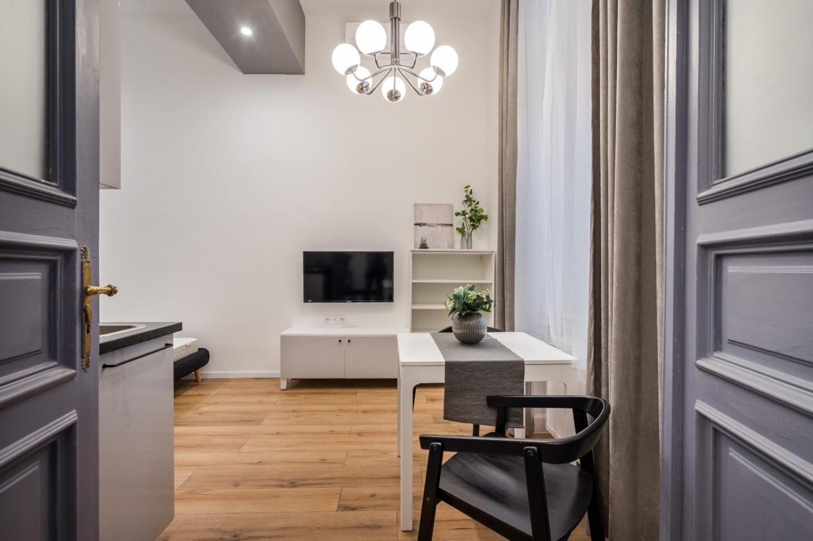 E32 - Oktogon Panorama Suite - Best Location - By Bqa ブダペスト 部屋 写真